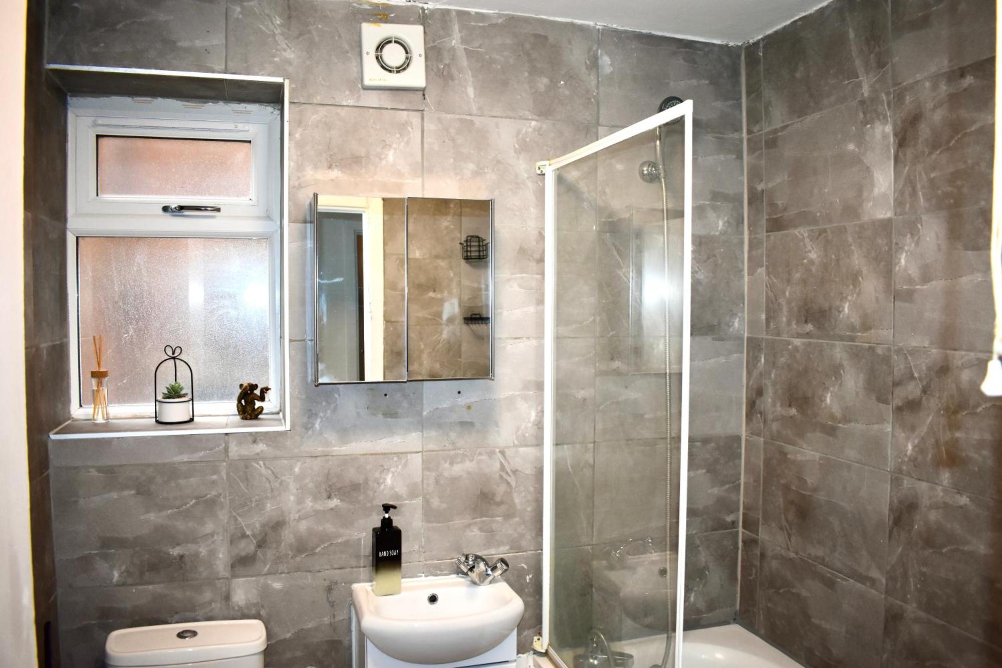 Luxury 2 Bedroom Apartment, Parking, Few Minutes Walk From Wembley Stadium London Exterior foto